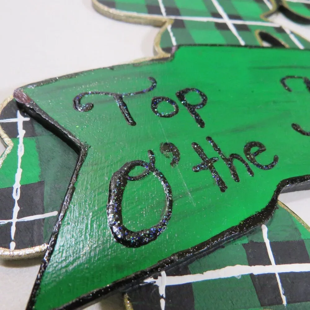 St Patrick's Day party items (suspenders, tie, wall décor & invitations)